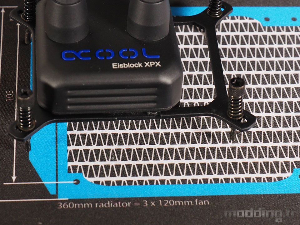 Alphacool_Eisbaer-Extreme-280_Montage_3