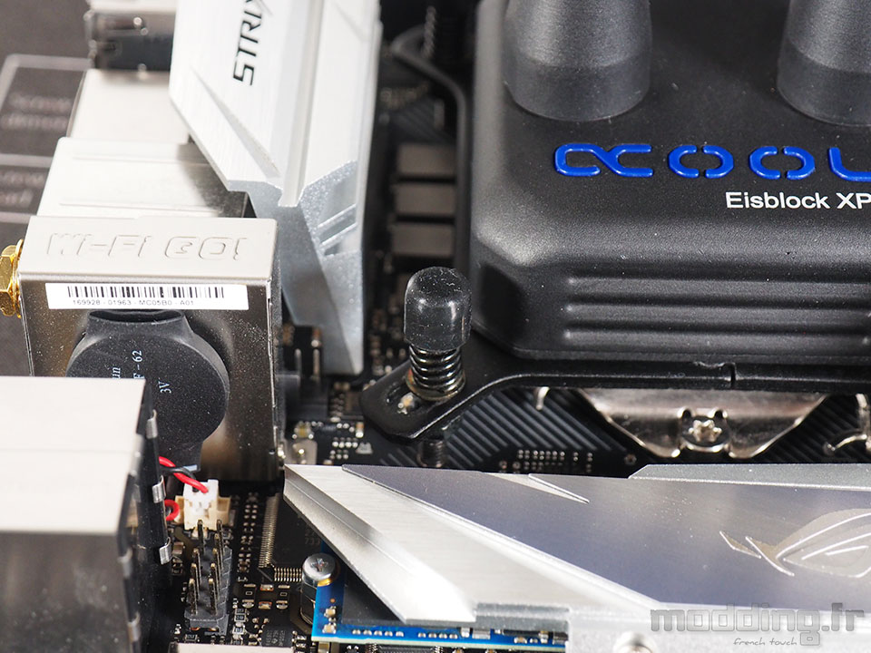 Alphacool_Eisbaer-Extreme-280_Montage_8