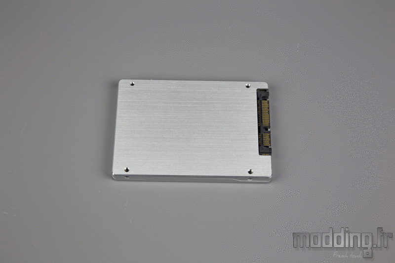 Dark Base 700 White 180