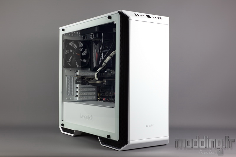 Dark Base 700 White 196