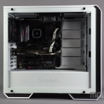 Dark Base 700 White 197