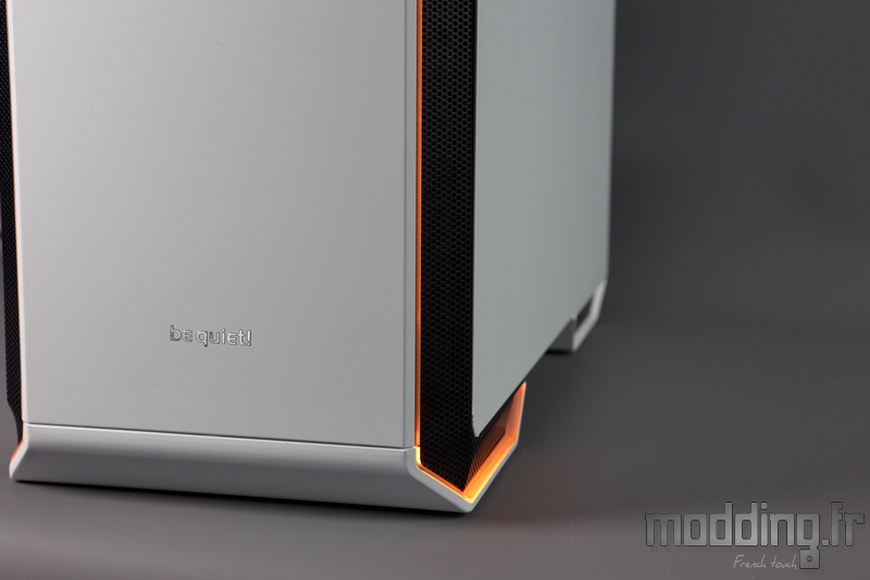 Dark Base 700 White 199