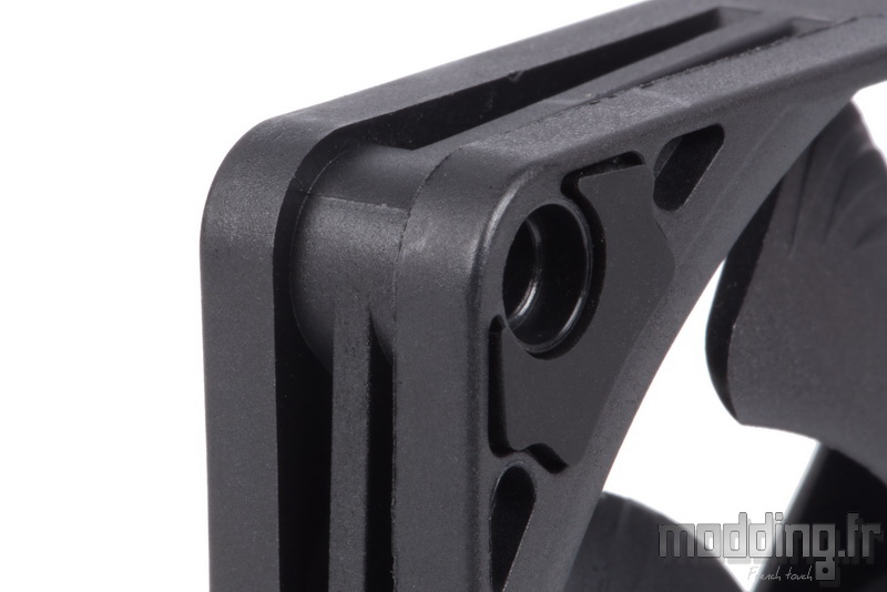 Chromax Black 87