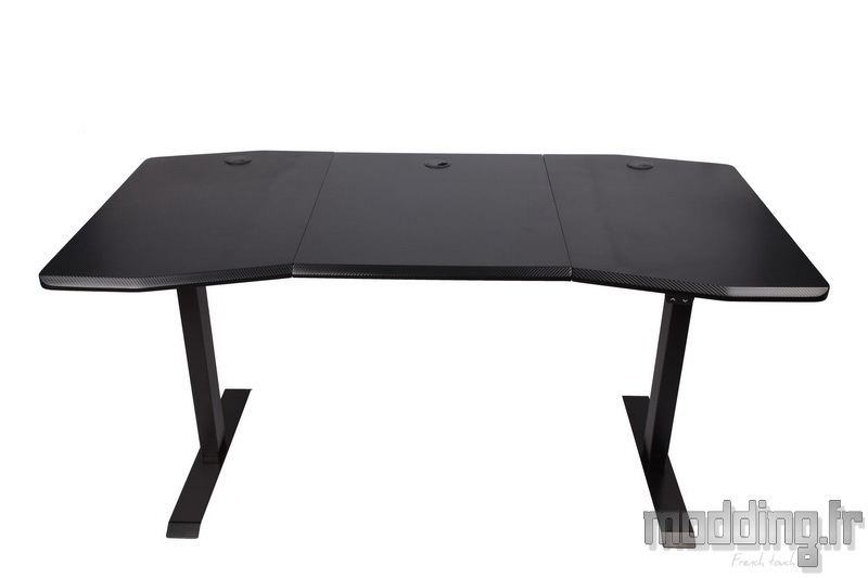 Desk D16E 131