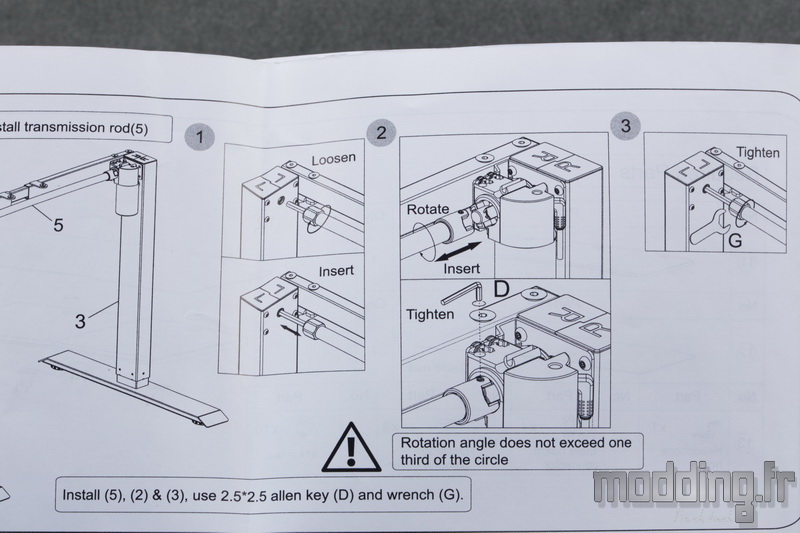 Desk D16E 146