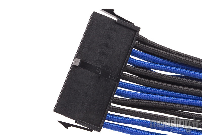 Sleeved cable Kit 09