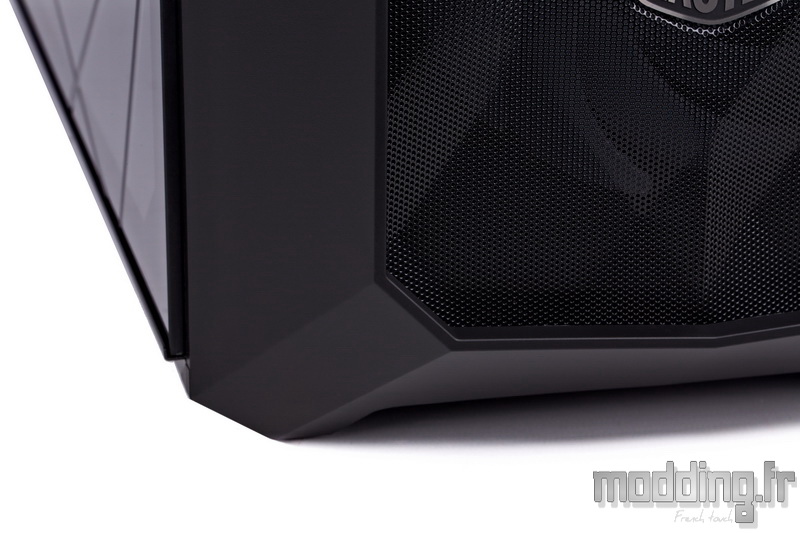 MasterBox TD500 Mesh 21