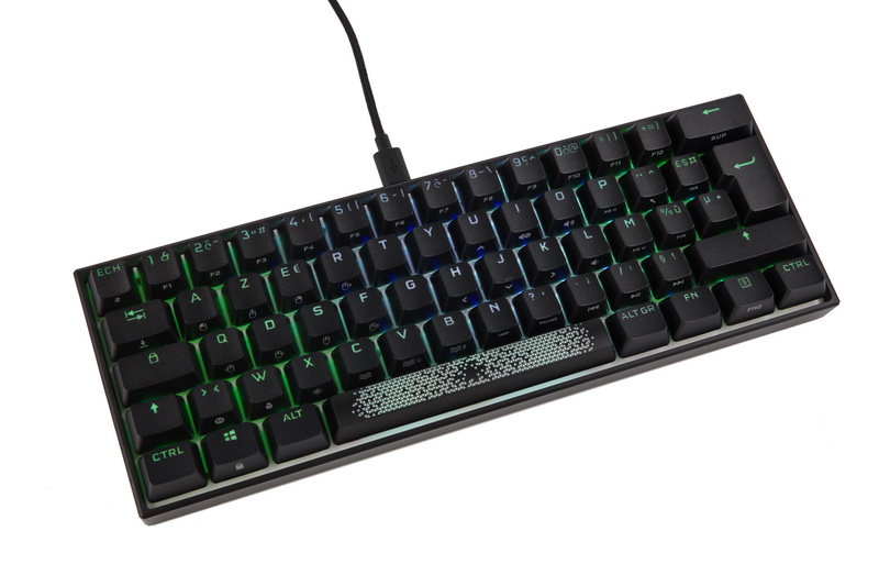 Corsair K55 RGB : meilleur prix, test et actualités - Les Numériques