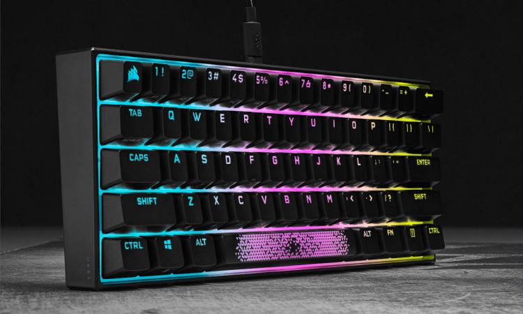 Les claviers CORSAIR deviennent compacts avec le K65 RGB MINI