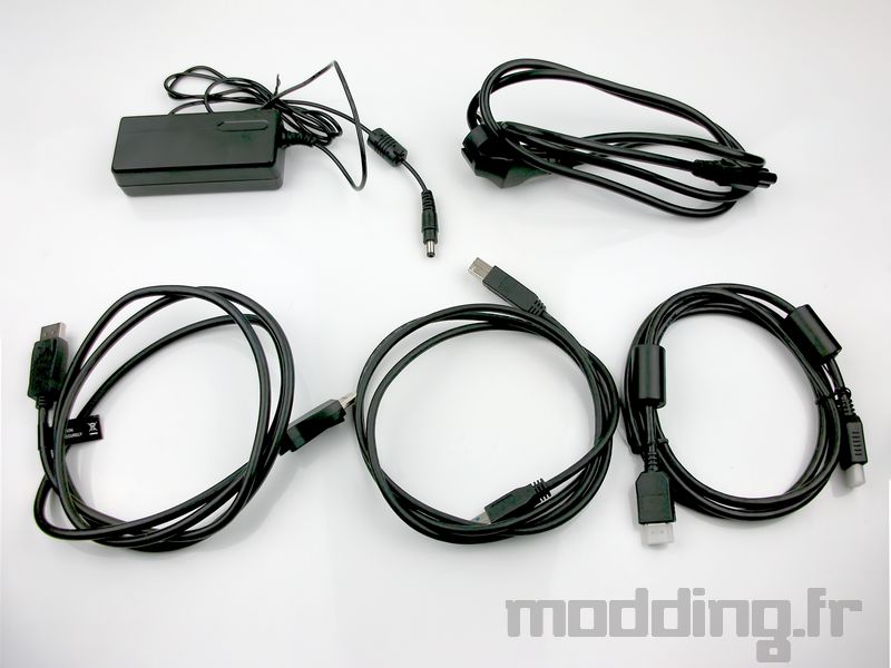cable et chargeur