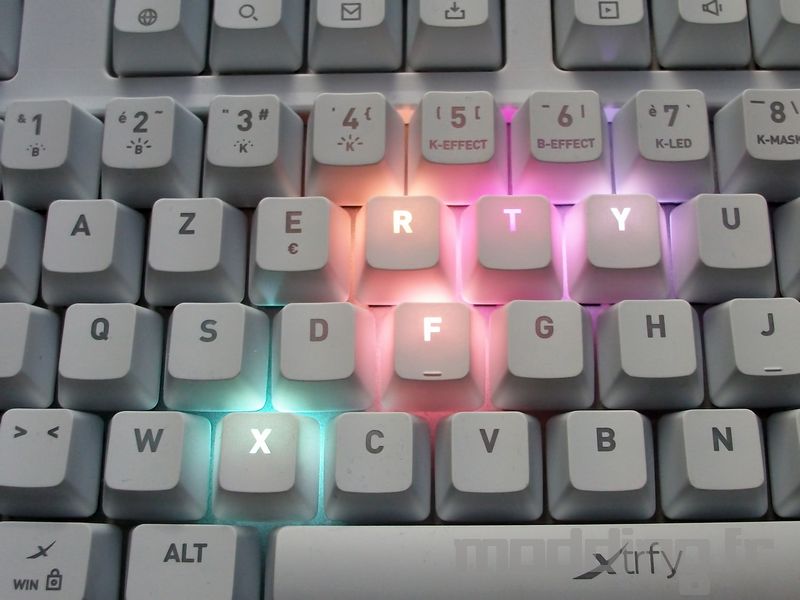 TEST] XTRFY Clavier K2 RGB BLANC