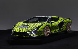 Une Lamborghini Sian FKP 37 taille réelle en Lego