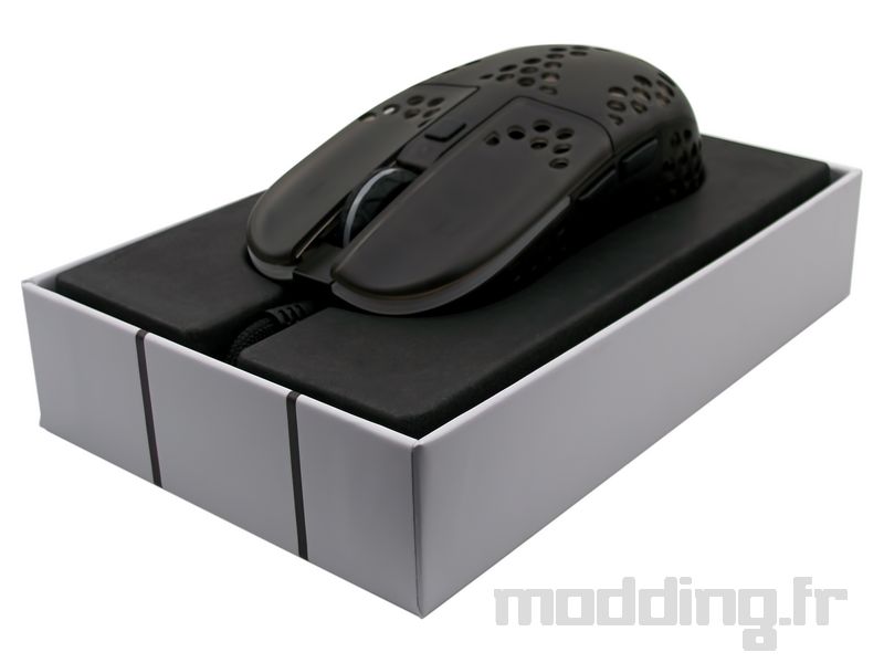 xtrfy MZ1 in box open