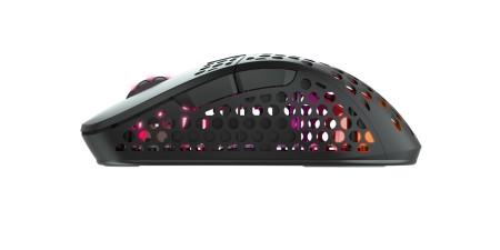 Xtrfy-M4-Wireless-Gaming-Mouse_Hero5