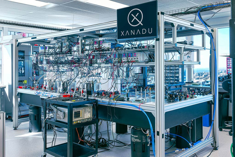 36 μs pour l'ordinateur quantique contre 9000 ans pour le supercalculateur