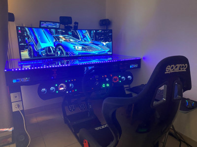 deskmod aorus sim racing (9)