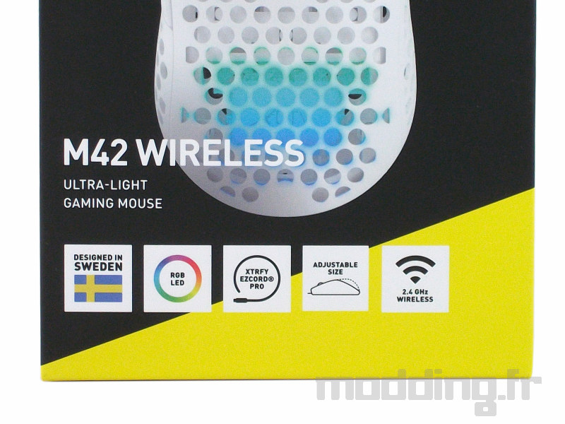 détail badge box M42 wireless