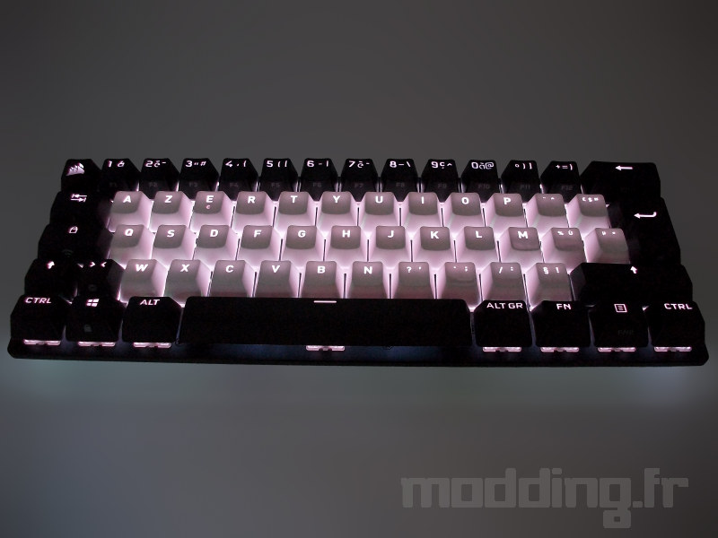 Corsair K70 Pro Mini Wireless custom keyset essais avec keycaps