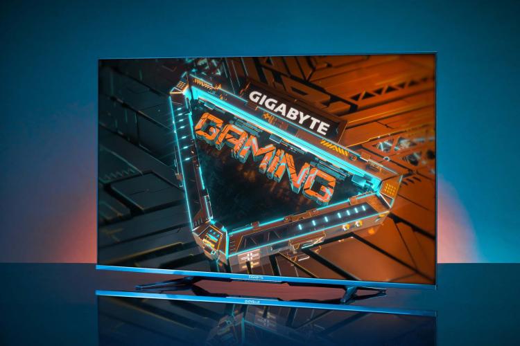 Un moniteur de 54,6 pouces chez GIGABYTE