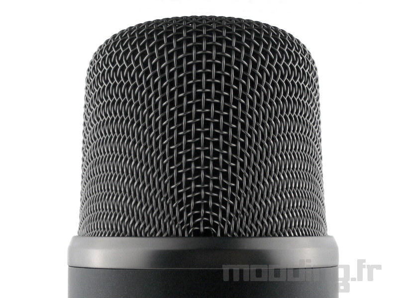 détail mesh capsules