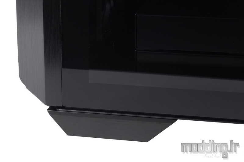 Syncro Q704 32
