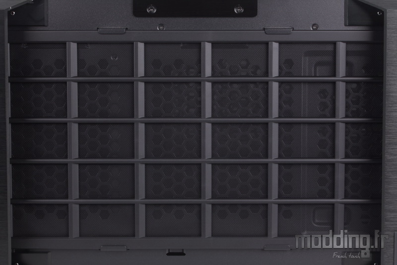 Syncro Q704 49