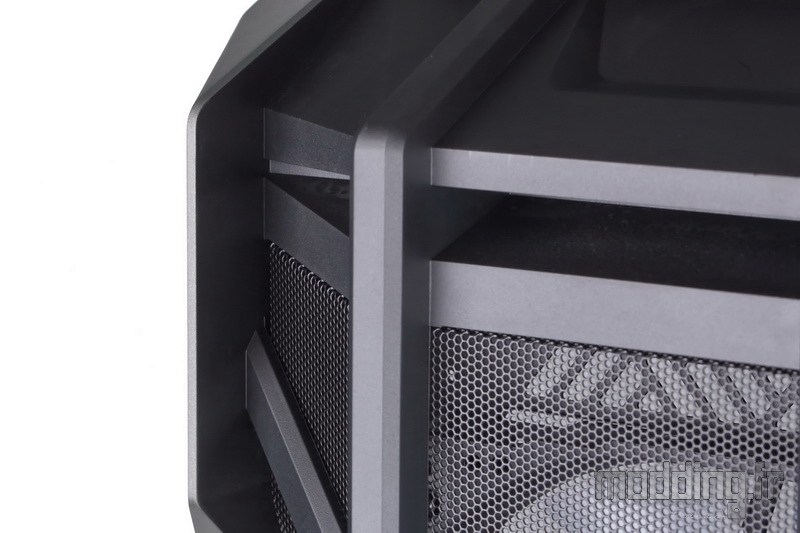 HAF 700 The Berserker 33