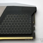 détail Corsair Vengeance RGB DDR5 6000MHz coté droit