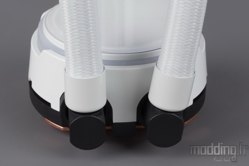 MasterLiquid PL360 Flux White 64 MasterLiquid PL360 Flux White 64