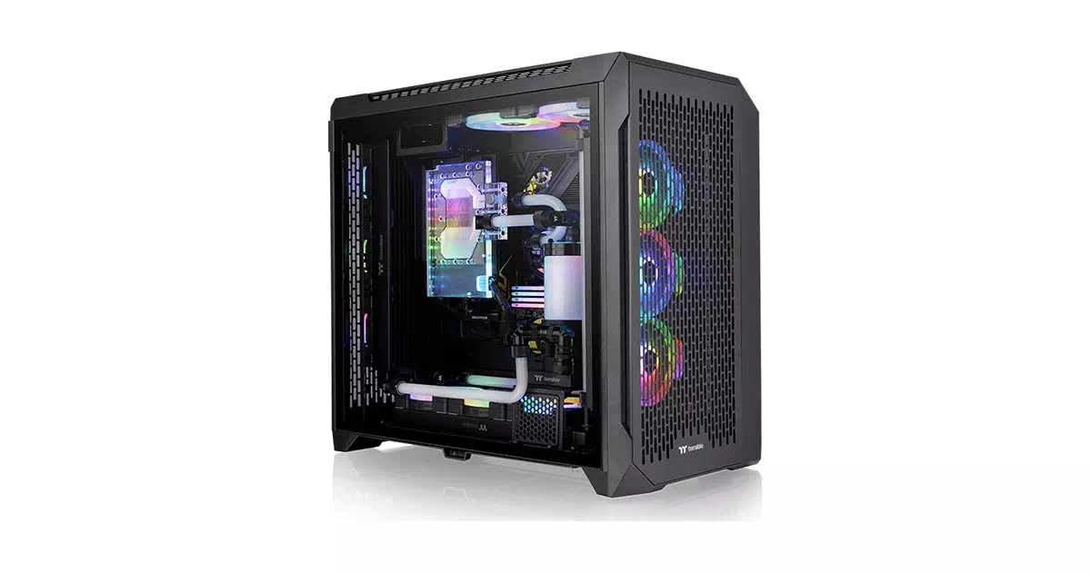 Thermaltake CTE C750 un boitier avec un flux traversant