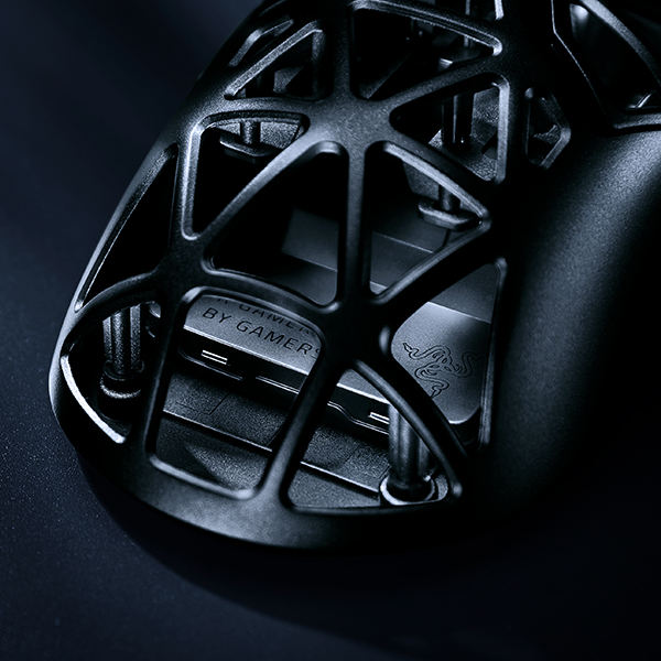 razer viper mini signature edition 600x600 bottom 1 razer viper mini signature edition 600x600 bottom 1