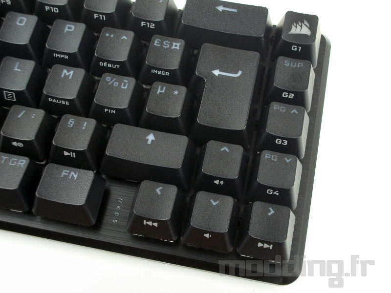 Corsair K65 PRO Mini detail marquage touche Corsair K65 PRO Mini detail marquage touche