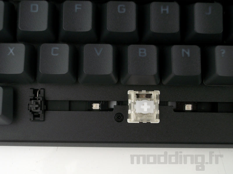 detail space slot Corsair K70 MAX detail space slot Corsair K70 MAX
