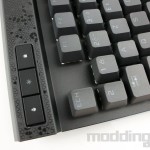 detail texture plaque Corsair K70 MAX