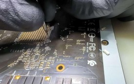 Une AMD Radeon RX 6900 XT réparée à la perceuse...