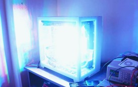 Il monte 1200W de LED RGB dans son PC