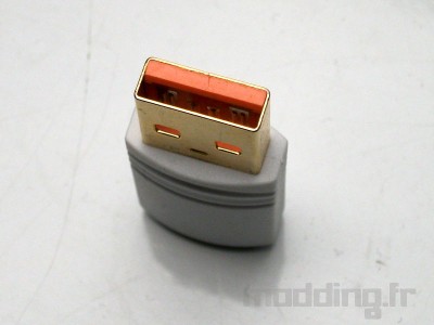 detail couleur adaptateur usb creative