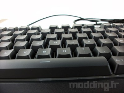 clavier corsair k55 core vue de face touche espace