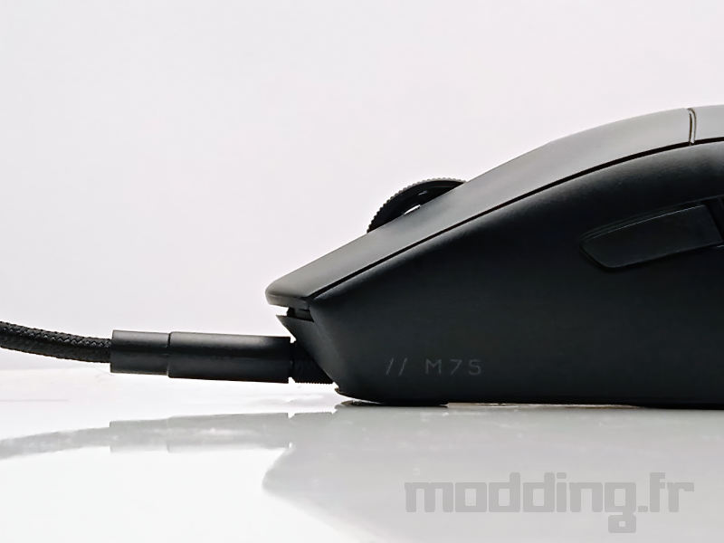 M75 avec connecteur usb M75 avec connecteur usb