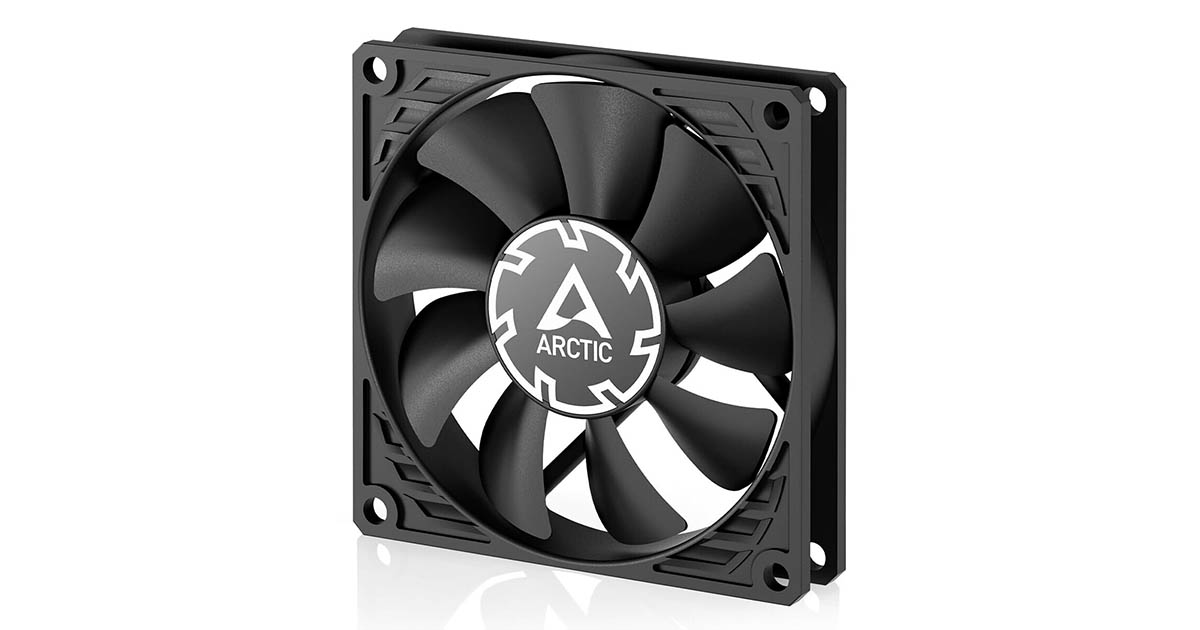 Nouveau Ventilateur P8 Slim PWM PST d'ARCTIC