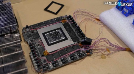 NVIDIA GeForce RTX 5090 Founders Edition liquid metal