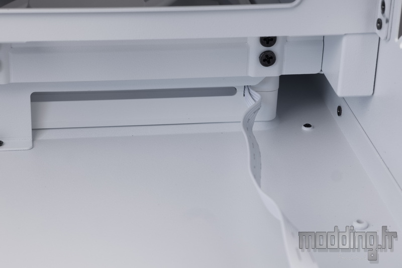 H9 Flow RGB+ 103 H9 Flow RGB+ 103