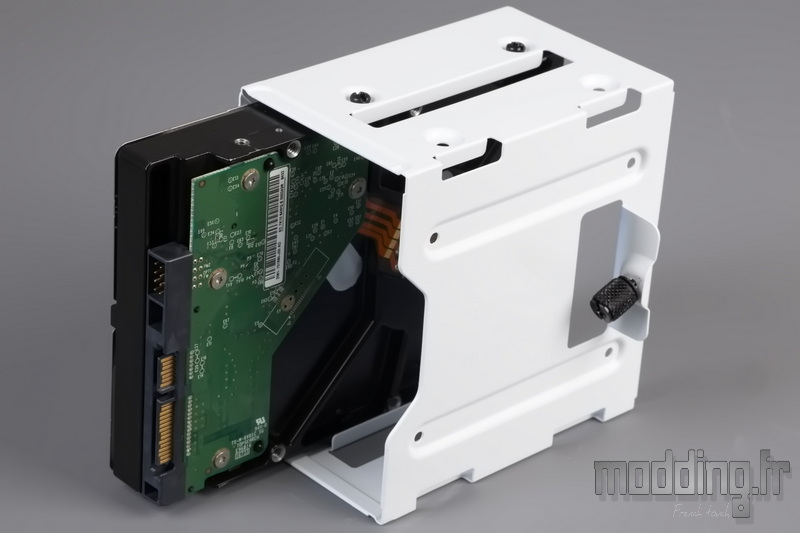 H9 Flow RGB+ 135 H9 Flow RGB+ 135