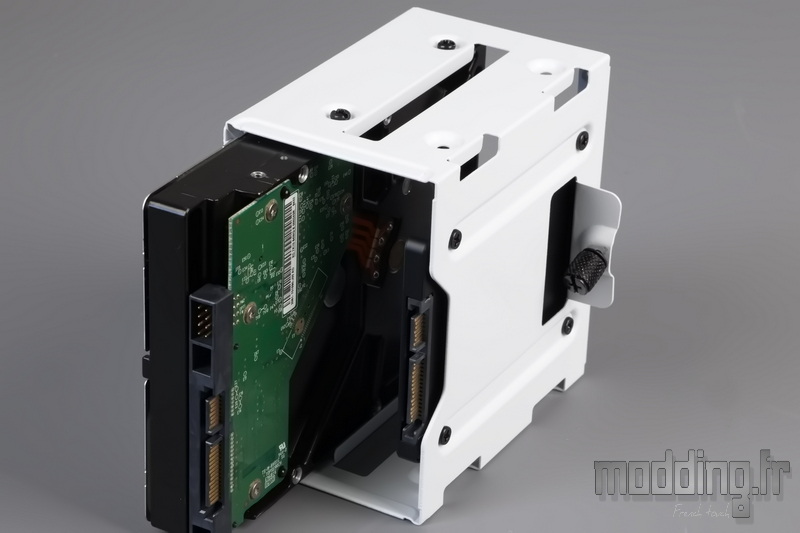 H9 Flow RGB+ 136 H9 Flow RGB+ 136