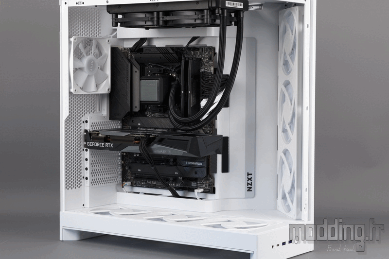 H9 Flow RGB+ 157 H9 Flow RGB+ 157