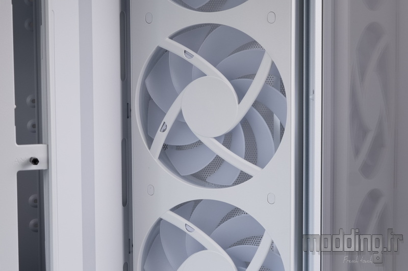 H9 Flow RGB+ 75 H9 Flow RGB+ 75