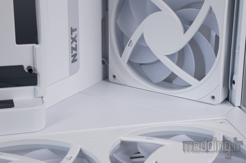 H9 Flow RGB+ 76 H9 Flow RGB+ 76