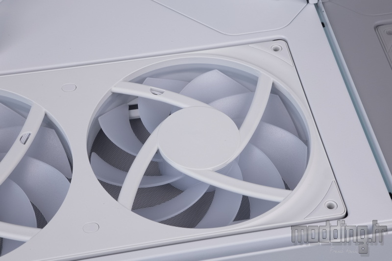 H9 Flow RGB+ 80 H9 Flow RGB+ 80