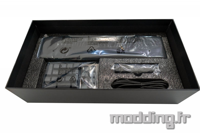 darkmount repose clavier dans boite darkmount repose clavier dans boite