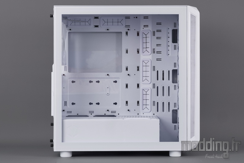 ARX 700 ARGB 28